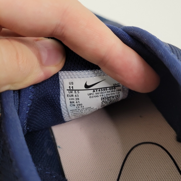 Nike Viale Tech Racer Women's Running Sneaskers Size 11 - Picture 7 of 7